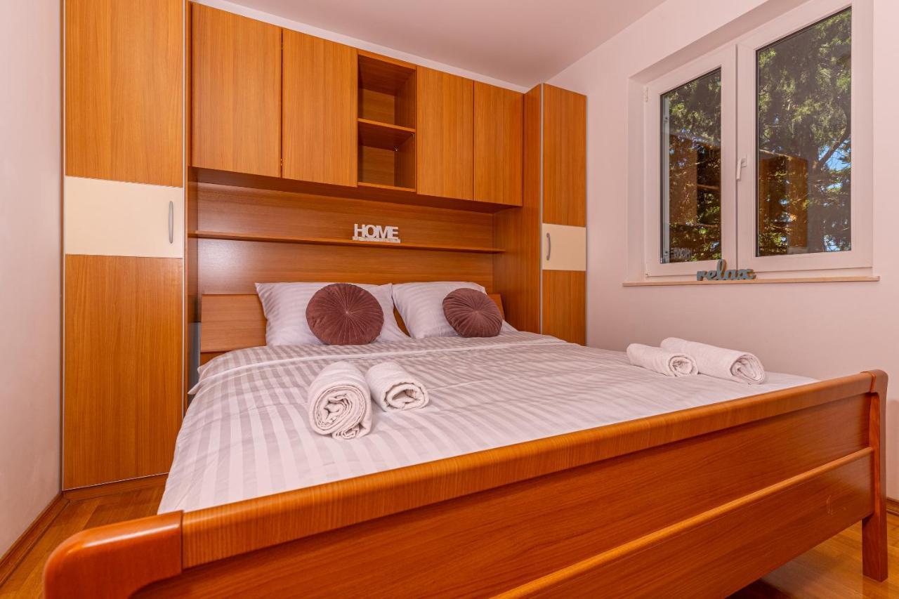Apartmani Maya Selce Kültér fotó