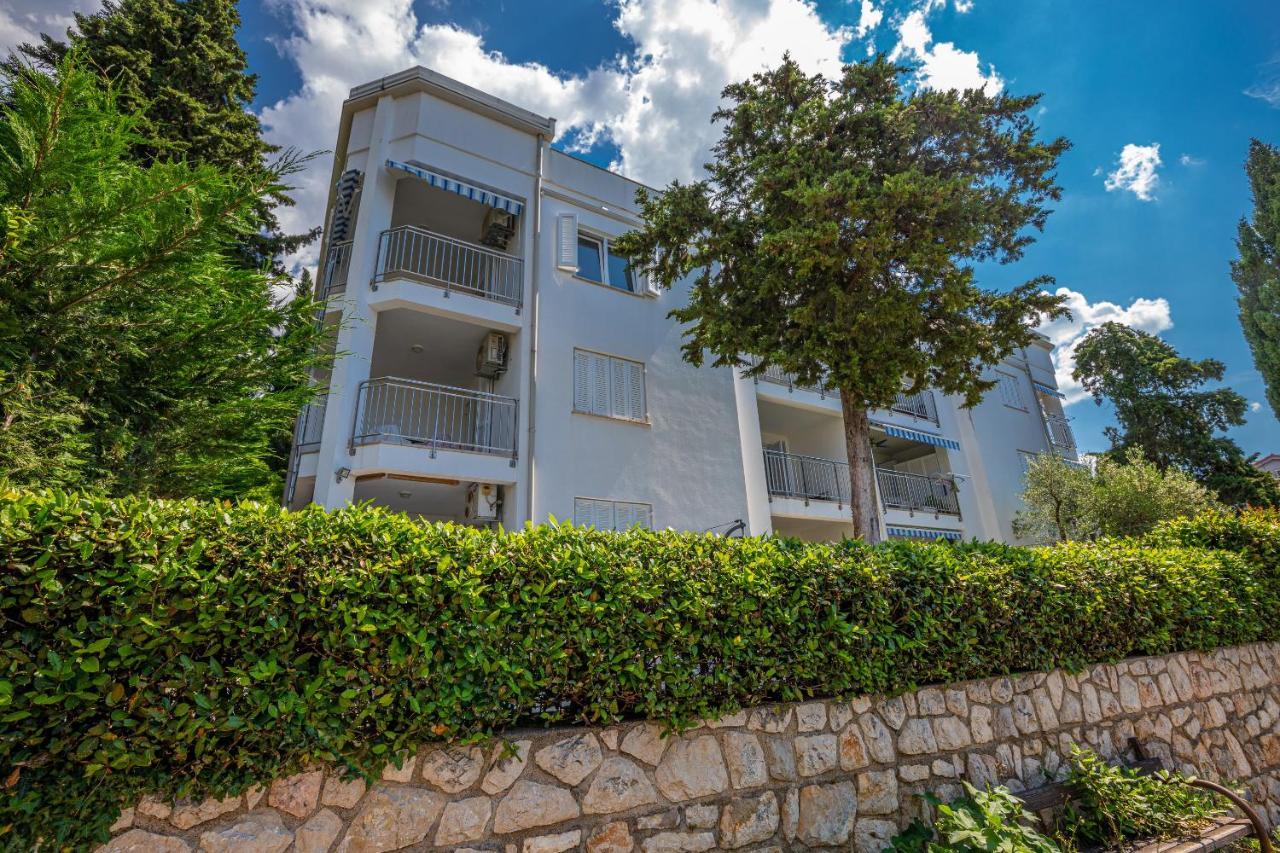 Apartmani Maya Selce Kültér fotó